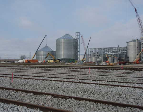 commercial grain bins